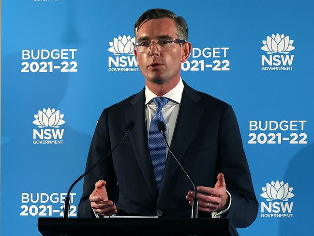 SYDNEY, AUSTRALIA - NewsWire Photos JUNE 22st, 2021: The NSW Treasurer, Dominic Perrottet gives his 2021-22 budget media conference at the NSW Treasury Offices in Sydney. Picture: NCA NewsWire / Dylan Coker