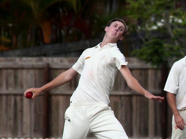 Bowling for the Gold Coast Dolphins in 2011.