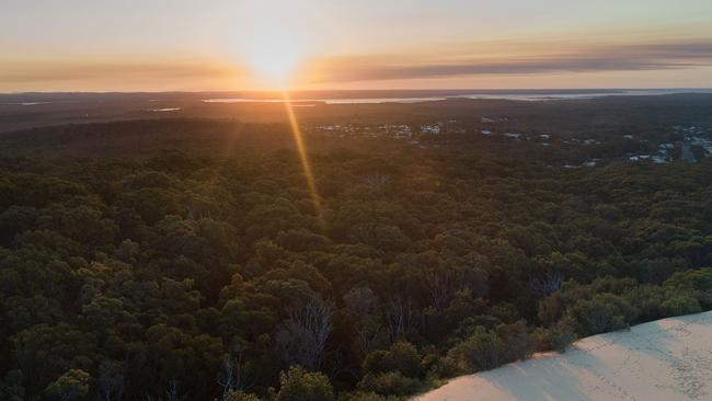 Carlo Sand Blow is one of the magic spots you can discover at Rainbow Beach.