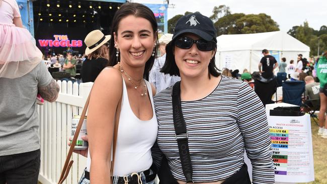 Hello Sunshine Music &amp; Food Festival. Talia Menashe and Chantelle Malton Picture: David Smith