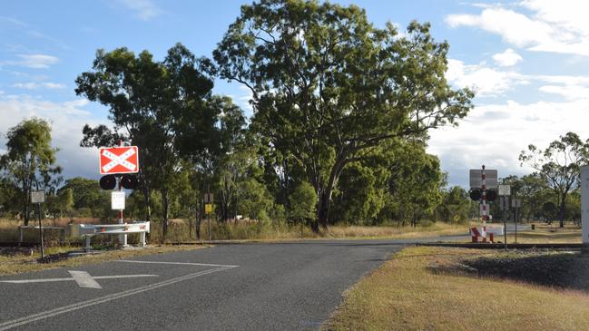 Rail crossing at Dawson Road, Glenlee. Picture: Aden Stokes