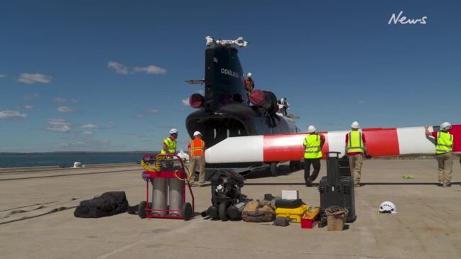 Watch Australia's largest firefighting chopper