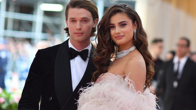 Patrick Schwarzenegger and Taylor Hill at the 2019 Met Gala. Picture: Angela Weiss / AFP
