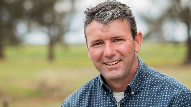 Grain grower Brett Hosking will ask the Australian Securities and Investments Commission to review the VFF Company Secretary’s advice to the VFF board.