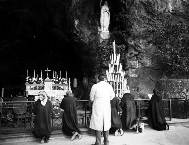 Lady of Lourdes first appeared 160 years ago | Daily Telegraph