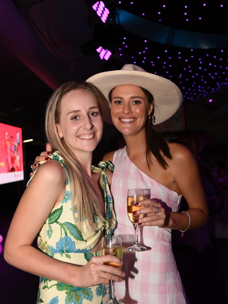 Alexandra Ward and Tahnee Cvirn at Darwin Ladies Day. Picture: (A)manda Parkinson