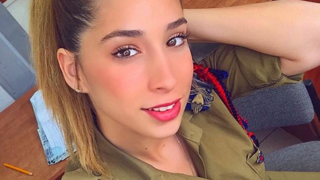 Selfies Expose The Worlds Hottest Soldier Kim Mellibovsky Gold Coast Bulletin 