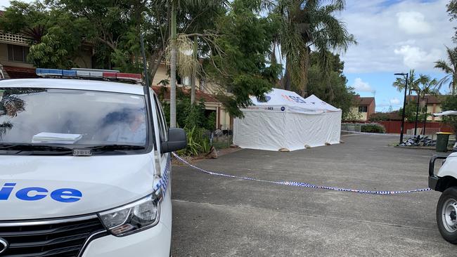 Police at the block of flats on Heath Ave, Tuncurry, where the alleged stabbing took place. Picture: Janine Watson