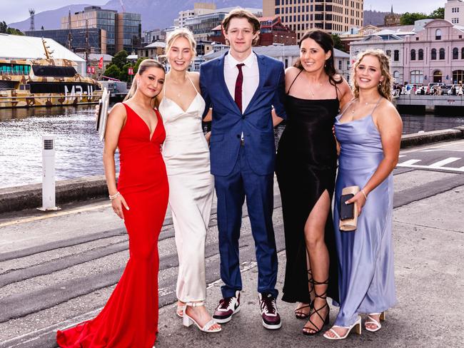 Hobart College leavers dinner 2022 Chloe Struwe, Birgitta Albans, Jesse Lawson, Ella Bradburn, and Brodie Nicolson. Picture: Linda Higginson