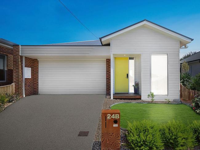 24B Heather St, Hamlyn Heights, sold for $666,000.