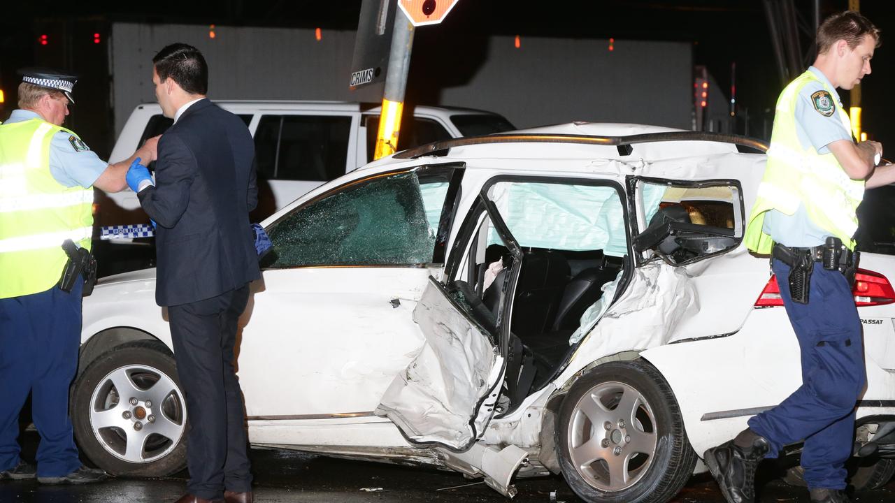 Villawood crash: Gang ditch shotgun and run after crashing into truck ...