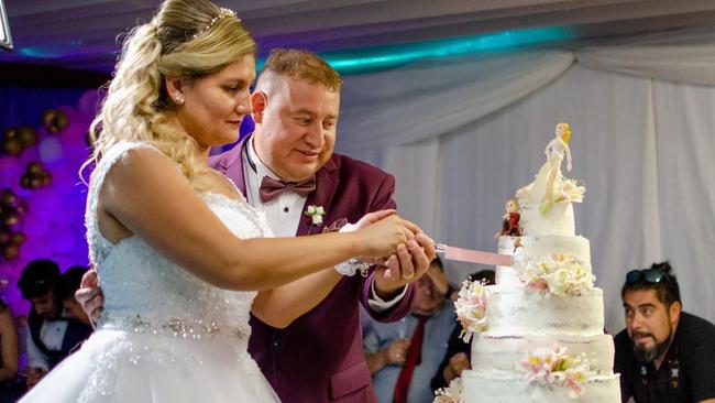 Newlyweds and their guests were on a high after the bride’s brother baked a “magical” cake. Picture: Jam Press/@alvaroelias_ via <i>New York Post</i>