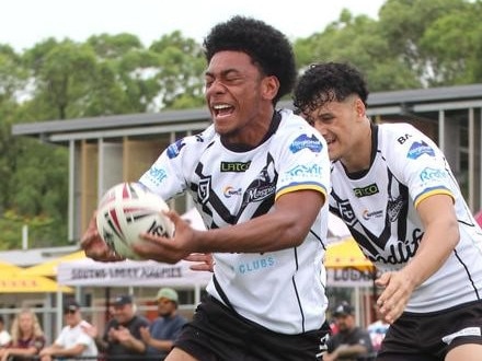 Tomo Cook playing for Souths Logan last season.