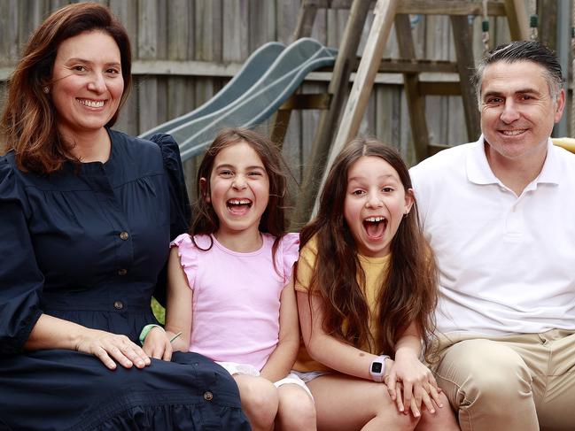 WEEKEND TELEGRAPHS SPECIAL. SEPTEMBER 22, 2022. PLEASE CONTACT WEEKEND PIC EDITOR JEFF DARMANIN BEFORE PUBLISHING.Pictured at home in Curl Curl today is Angelica and Michael Rosato and their two daughters, Chiara 6 and Zoe 8. Picture: Tim Hunter.