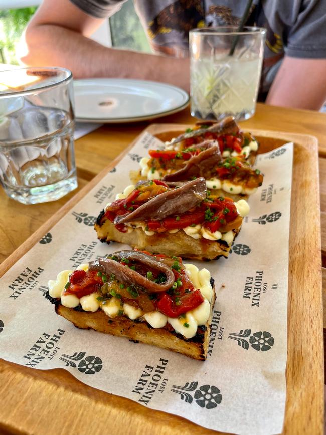 Anchovy finger, whipper ricotta, pepperonata.