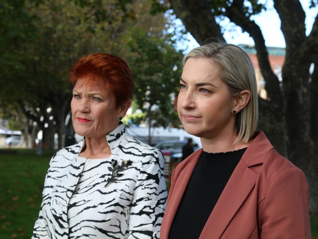 Senator Hanson with her daughter One Nation's Senate candidate for Tasmania, Lee Hanson. Picture: Elise Kaine