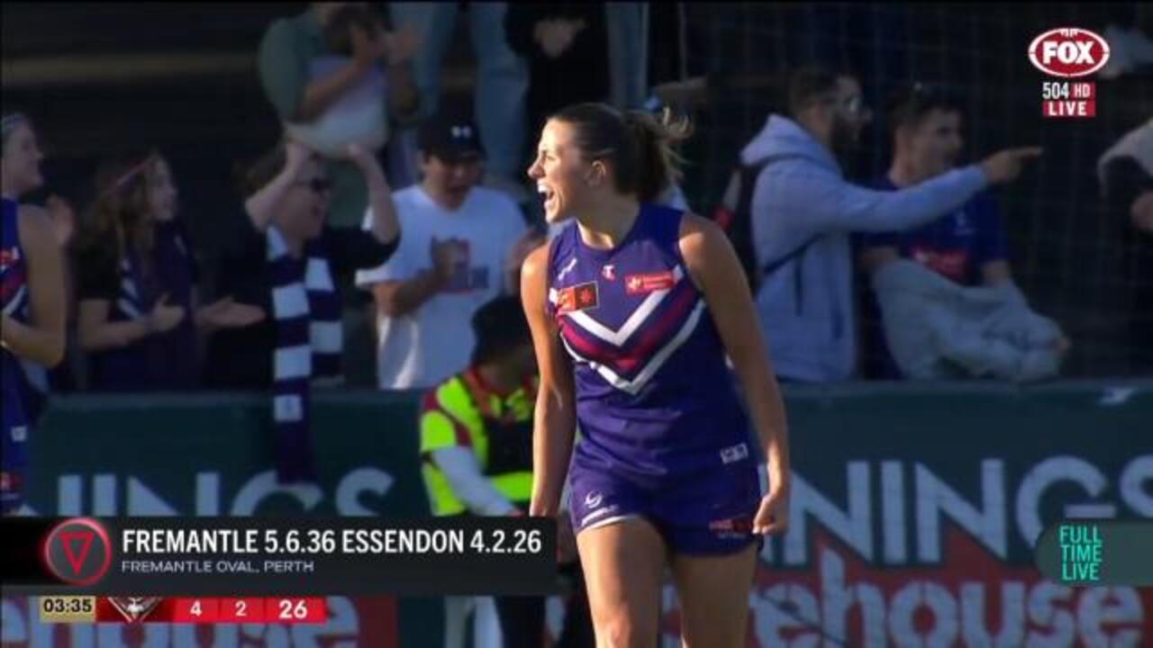 Freo book AFLW semi final spot!