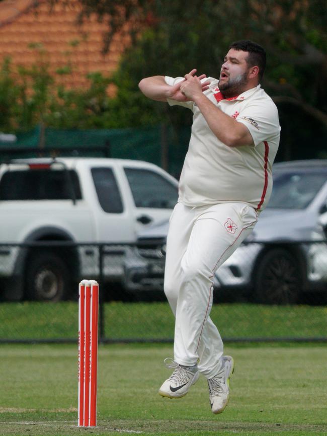 Straker bowls. Picture: Valeriu Campan