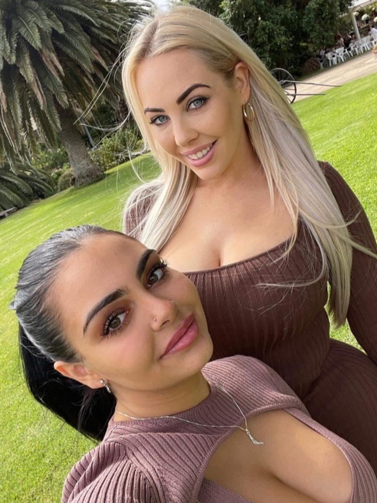 Milf And Daughter Latest Onlyfans And VIP Collection