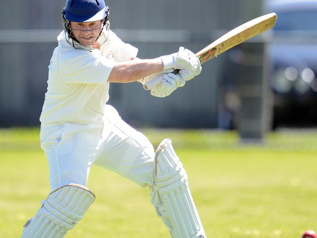 Former Victorian batsman Simon Dart has scored almost 5000 runs for Red Hill.