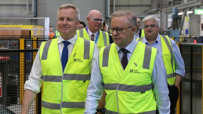 Prime Minister Anthony Albanese, Minister for Climate Change and Energy Chris Bowen, Tasmanian Premier Jeremy Rockliff and Minister for Energy and Renewables Guy Barnett visit Hydro at Cambridge, Tasmania on Wednesday, October 19, 2022.