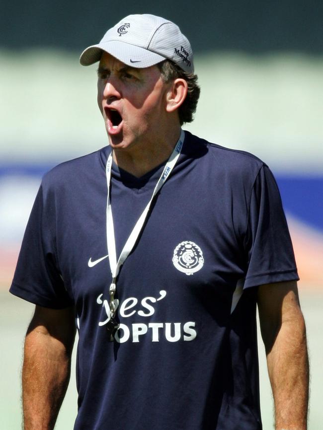 Denis Pagan takes charge at Carlton in 2006.