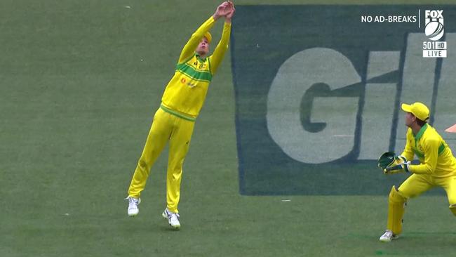 Peter Handscomb drops a tough chance off the bowling of Billy Stanlake. Picture: Fox Sports