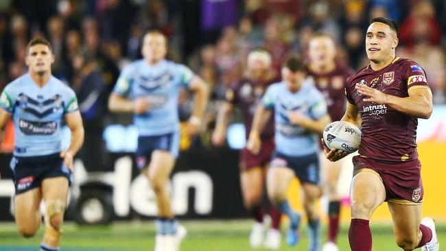 Valentine Holmes on his way to the tryline at the MCG. (Photo by Michael Dodge/Getty Images)