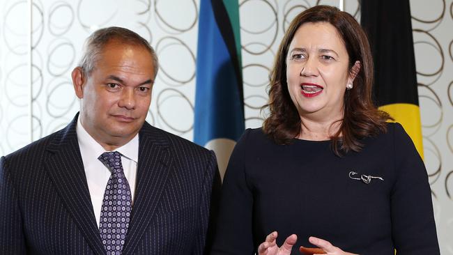 Mayor Tom Tate with Premier Annastacia Palaszczuk. Picture: AAP.