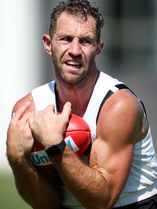 Travis Cloke.