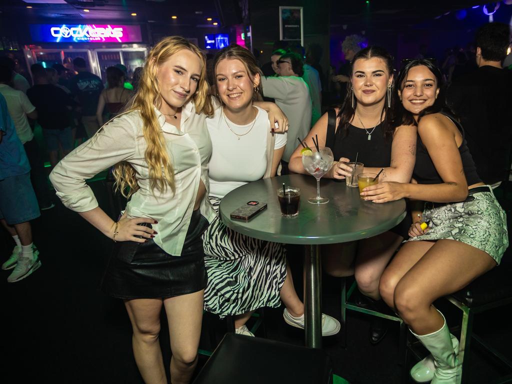 NIGHT SPOTTING: Mea Radmilovic, Kiana Pasic and Maddie Salcole, Piper Karat at Cocktails.