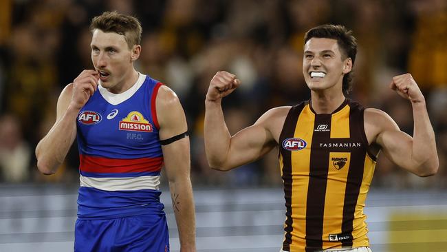 NCA. MELBOURNE, AUSTRALIA. September 4 , 2024. AFL Elimination final. Western Bulldogs vs Hawthorn at the MCG.  Connor Macdonald and James Worpel of the Hawks celebrate on the final siren    . Pic: Michael Klein