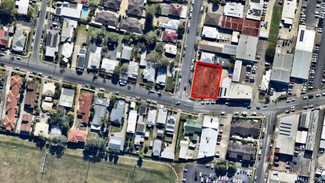 The corner of West High and Murdock streets is considered a prime location given its proximity to the Coffs Harbour commercial centre. Picture: Nearmap