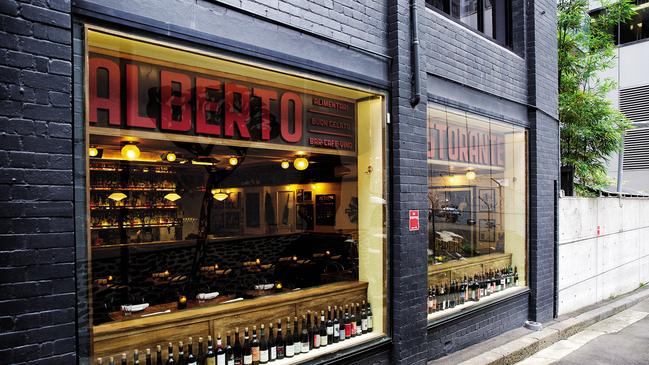 Alberto's Lounge.