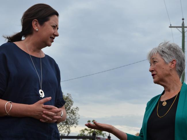 Annastacia Palaszczuk, Tracy Dobie visit Warwick pipeline grid