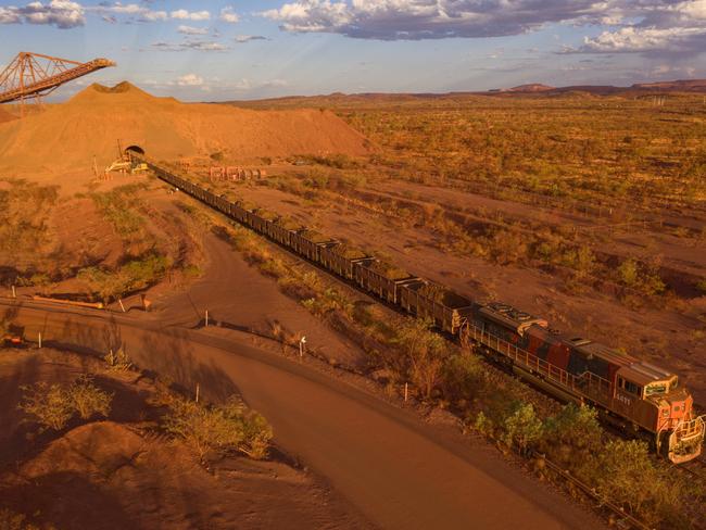 BHP iron ore train in the Pilbara, Western Australia 2. Photo credit Gerrit Nienaber.