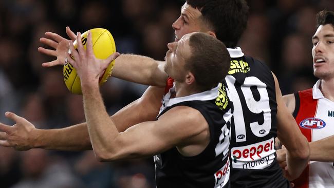 Wilkie got the better of Coleman Medal leader Charlie Curnow all day. (Photo by Darrian Traynor/Getty Images)