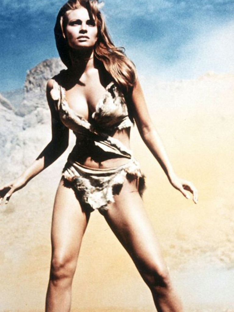 Stars pay tribute to Raquel Welch by wearing her iconic fur bikini