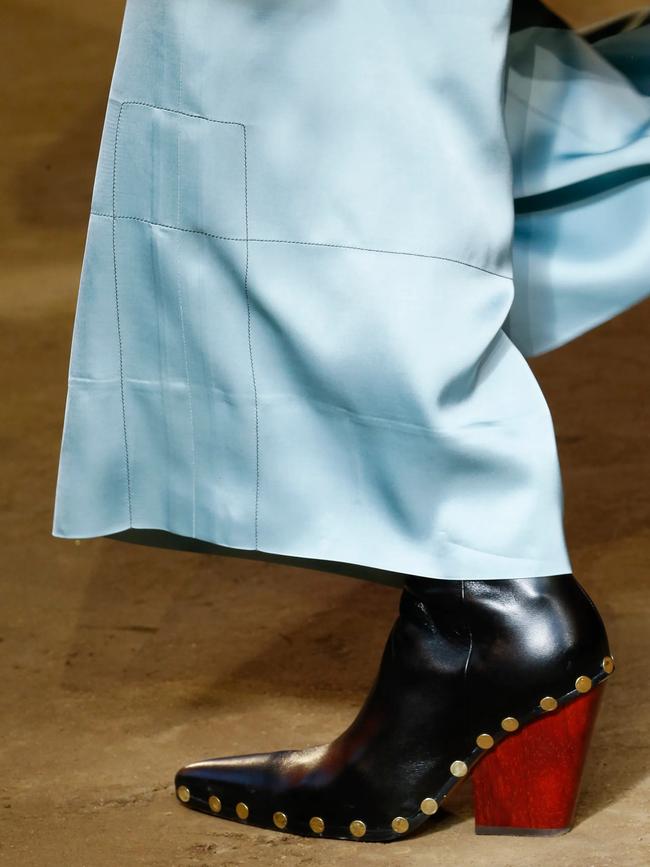 Close up of a look from the Céline spring/summer ’14 runway, Picture: gorunway.com