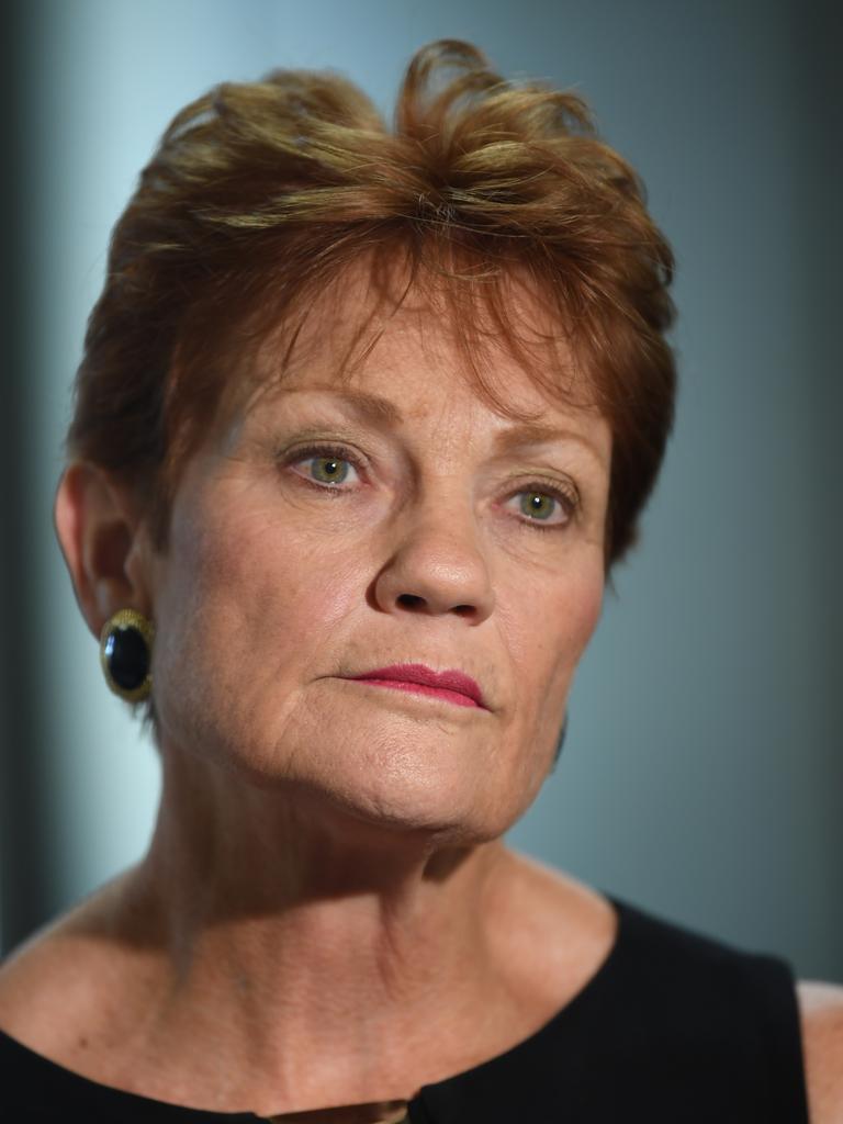 Pauline Hanson is threatening Lidia Thorpe with defamation.