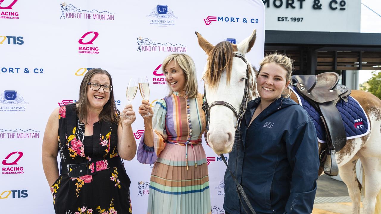 The Mort and Co King Of The Mountain will be Queenslands richest provincial race featuring prize money of $750,000, at the announcement are (from left) Toowoomba Turf Club CEO Lizzy King, committee member Catherine Kirkwood and trainer Maddy Sears with Splash, Tuesday, June 21, 2022. Picture: Kevin Farmer