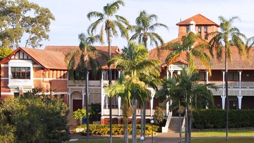 Anglican Church Grammar School (Churchie) School also provides boarding students with modern dining in the historic School House building.