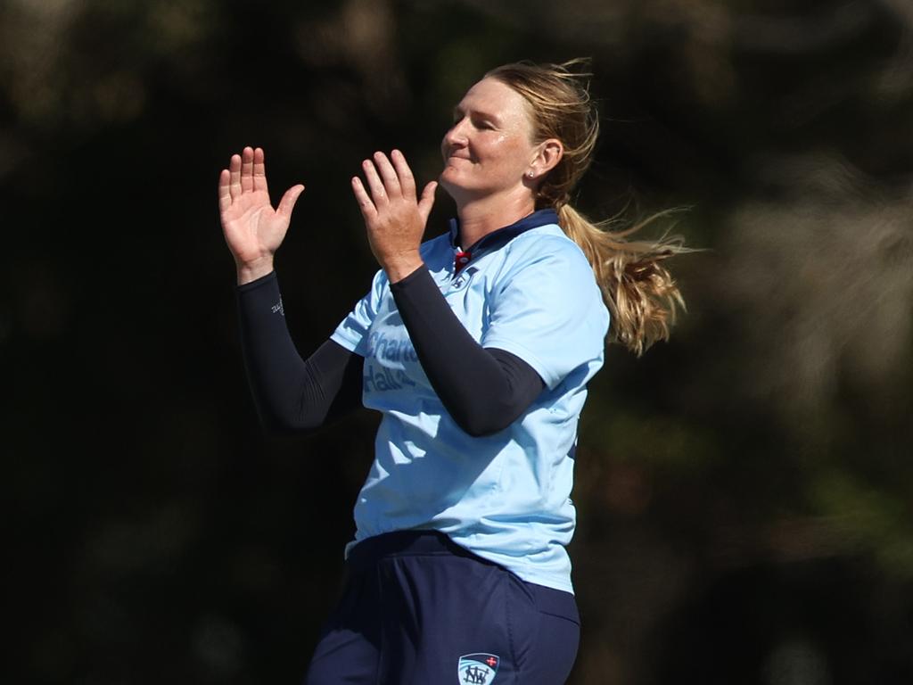 SYDNEY, AUSTRALIA - FEBRUARY 19: Sammy-Jo Johnson of the Breakers reacts during the WNCL match between New South Wales and ACT at Cricket Central, on February 19, 2025, in Sydney, Australia. (Photo by Mark Metcalfe/Getty Images)