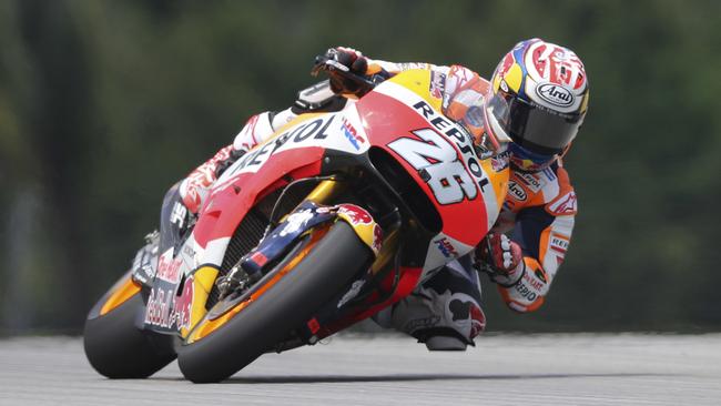 Dani Pedrosa claimed pole right at the end of qualifying for the Malaysian GP.