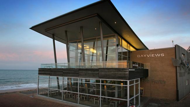 Restaurant review, Bayviews Restaurant and Lounge Bar at Burnie.