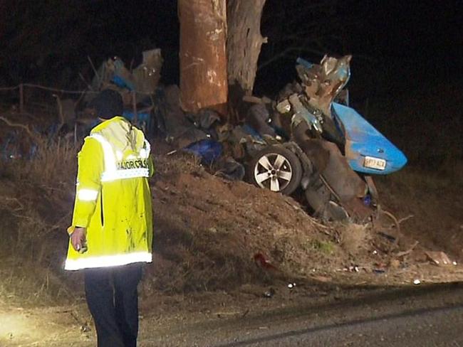 A 21-year-old man has died after his car slammed into a tree at Stockport, near Tarlee. Picture 7NEWS