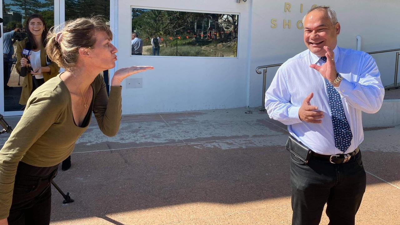 Gold Coast Mayor Tom Tate meeting Nicolle Archer.