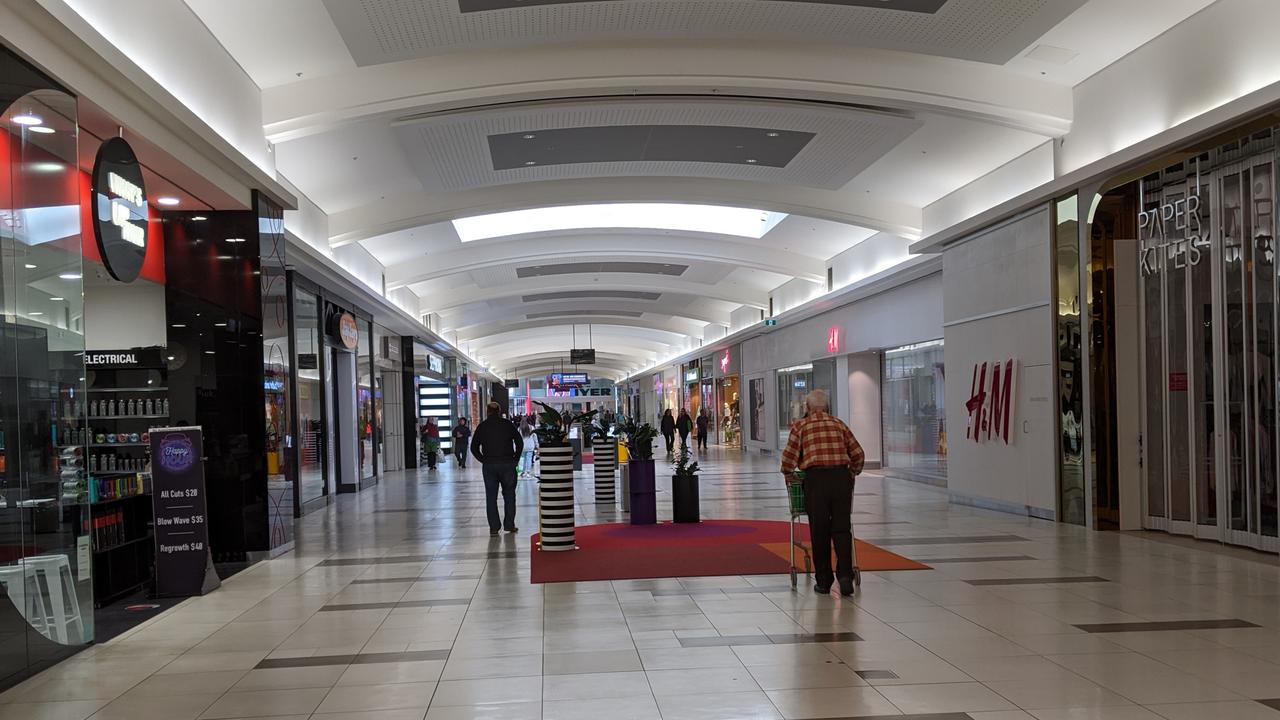 Northland Shopping Centre trading hours 