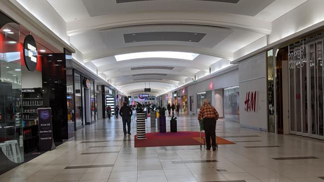 Shoppers have started to return to Northland, despite plenty of shops remaining closed.