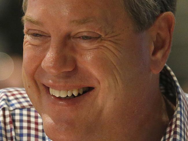 Queensland LNP leader Tim Nicholls during a visit to The Kitchens at Robina Town Centre during his Queensland election campaign at Robina, Gold Coast, Saturday, November 4, 2017. (AAP Image/Regi Varghese) NO ARCHIVING